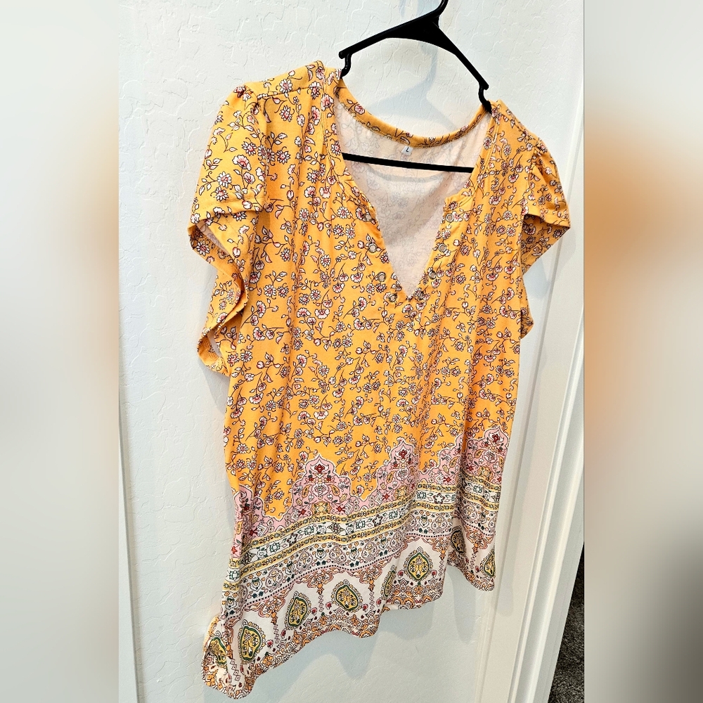 Floral Yellow Women's Cotton Top, Size Large